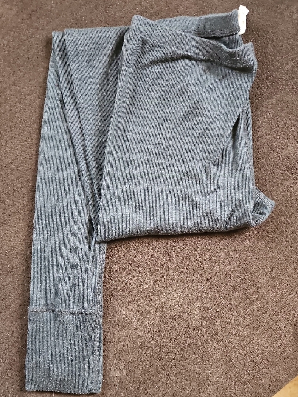 Nui Ribbed Leggings in Charcoal